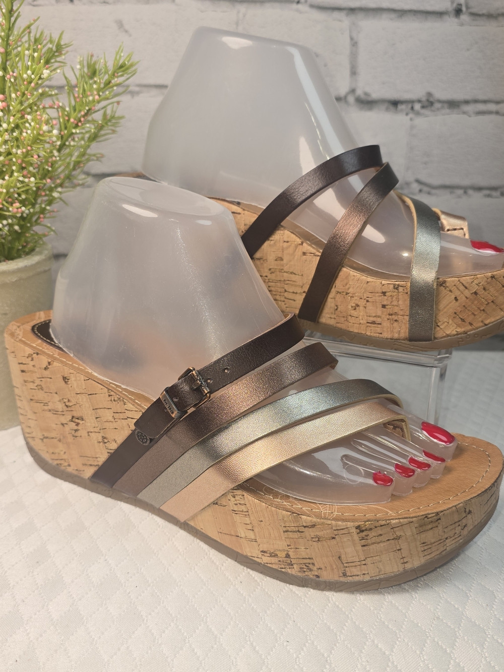 BUSSOLA CORK WEDGE SANDALS MULTI STRAPS METALLIC WOMENS  41